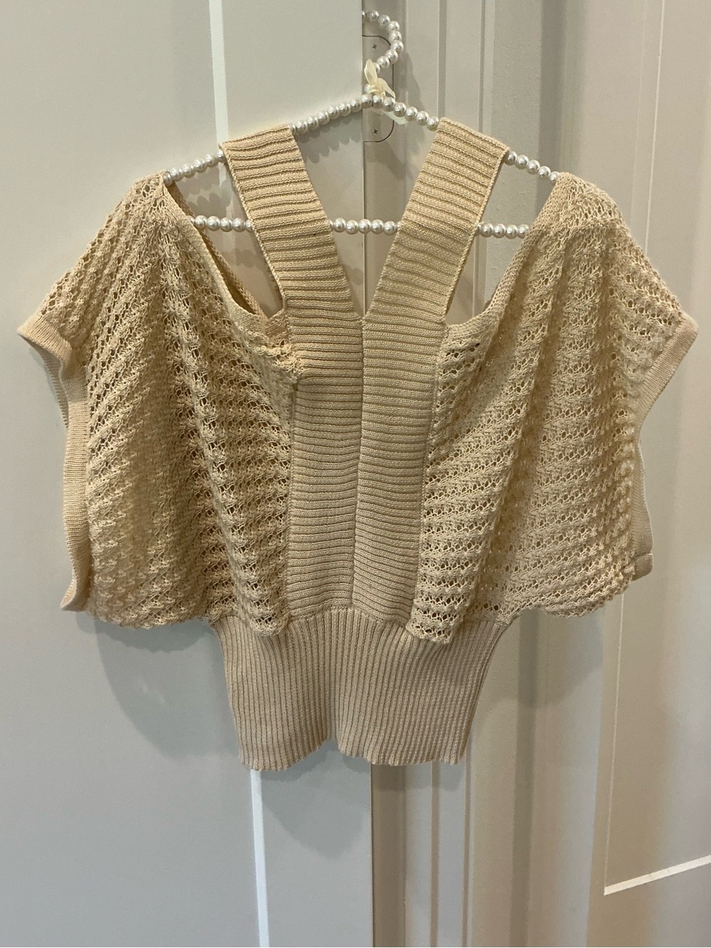 Generation K ADORABLE Love Beige Openwork Knit Sweater Small
